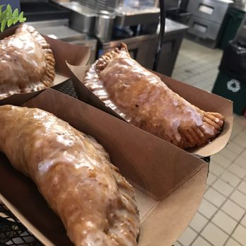 Lou's Luncheonette - Apple pie - Barbeque Near Me - Sonoma, California