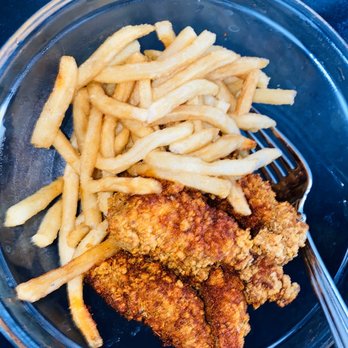 The Chicken Koop - Spicy chicken fingers - New American Near Me - Whittier, California The Chicken Koop - Spicy chicken fingers - New American Near Me - Whittier, California