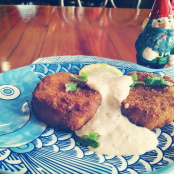 Middendorf's - Manchac - Seafood Near Me - Akers, Louisiana