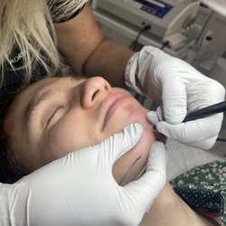 Adriana Rodriguez Med Spa - Electrolysis permanent hair removal
