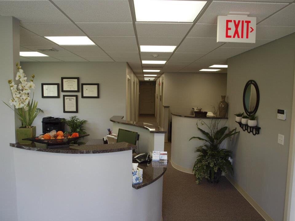 BACK & BODY CHIROPRACTIC Updated September 2024 24 Putnam Pike