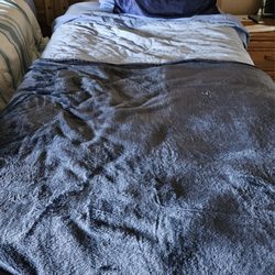 American Blanket Company - Patriot Blue blanket, awesome.