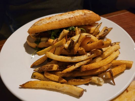 56 Kitchen - Solon by null