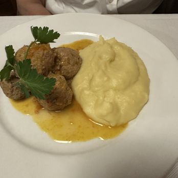 Trattoria Monti - Meatballs with White Sauce - Roman Near Me - Rome, RM Trattoria Monti - Meatballs with White Sauce - Roman Near Me - Rome, RM
