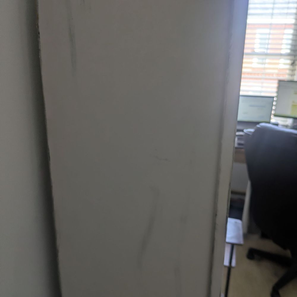 International Van Lines - Scratched and needs paint and also didn't deliver the shelves - Movers Near Me - Northfield, Illinois International Van Lines - Scratched and needs paint and also didn't deliver the shelves - Movers Near Me - Northfield, Illinois