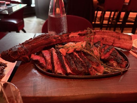 CUT by Wolfgang Puck by null CUT by Wolfgang Puck by null