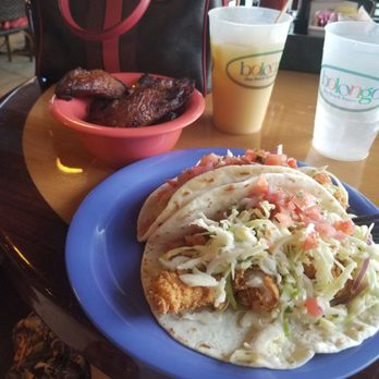 Iggies Oasis Restaurant - Fish tacos and plantains - Dive Bars Near Me - Saint Thomas, Virgin Islands