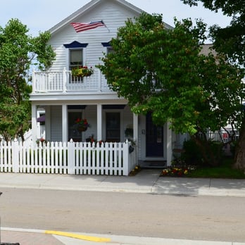 Park Place Suites - Hotels Near Me - Mackinac Island, Michigan Park Place Suites - Hotels Near Me - Mackinac Island, Michigan