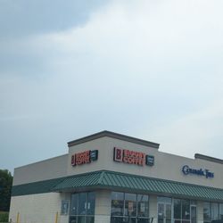 Biggby Coffee - Front