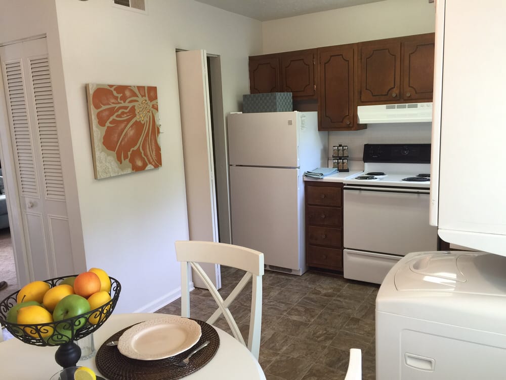 THE TIMBERS APARTMENTS Updated October 2024 2 Timber Ct, Lynchburg, Virginia Apartments