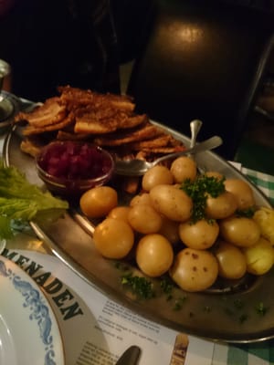 Søpromenaden by null