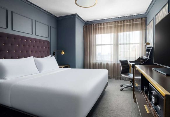 Hotel Phillips Kansas City, Curio Collection by Hilton by null