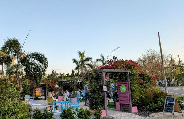 Lolita's Wine Market by null