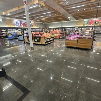 Target - New produce area - Department Stores Near Me - Simi Valley, California