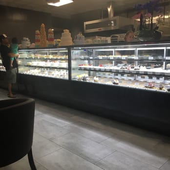 Mr Baker - They have a big variety of pastries and cakes.  Staff is friendly and welcoming.  Great addition to the Terra Vista Town Center. - Bakeries Near Me - Rancho Cucamonga, California