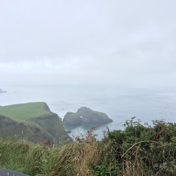 Belfast Black Taxi Tours - GoT filming location at Carrick-a-rede Rope Bridge - Taxis Near Me Belfast Black Taxi Tours - GoT filming location at Carrick-a-rede Rope Bridge - Taxis Near Me