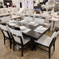 Canales Furniture - Dining set