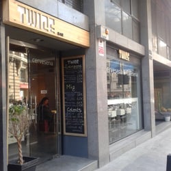 Twice - El exterior.