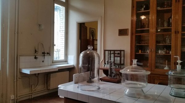 Curie Museum by null