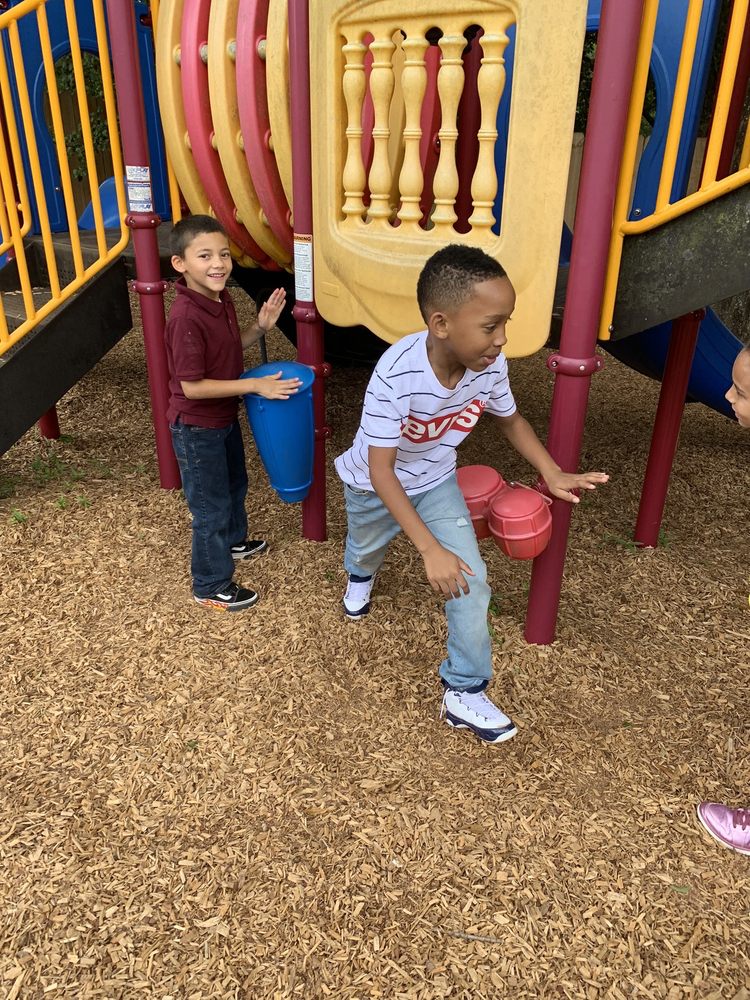 Ti Ti Lil Totz Academy 2 - childcare center in Mableton, GA