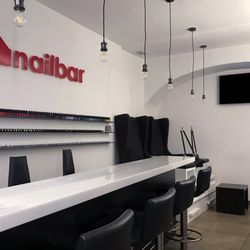 Nailbar