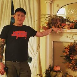 Hampsher Hotel Bed and Breakfast - We enjoyed a farm to table dinner at the Hampsher and the culinary talents of Justin Moser from Table Donkey and Stick...