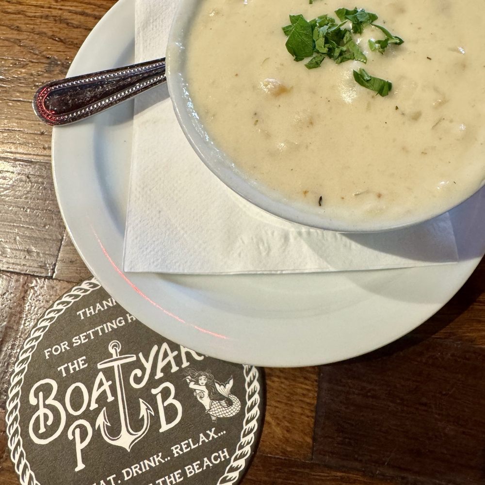 Boatyard Pub - da Chowder, Boston style - Bars Near Me - Ventura, California