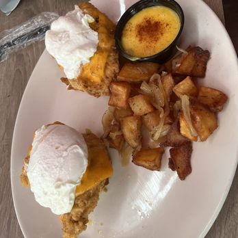 Big Pink - Fried Chicken and Waffle Benny - Pizza Near Me - Miami Beach, Florida Big Pink - Fried Chicken and Waffle Benny - Pizza Near Me - Miami Beach, Florida