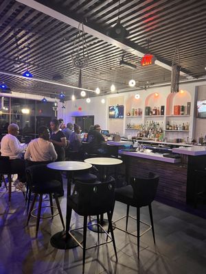 Skyvibe Restaurant and Lounge by null