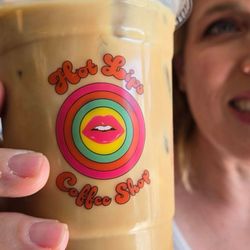 Hot Lips Coffee Shop