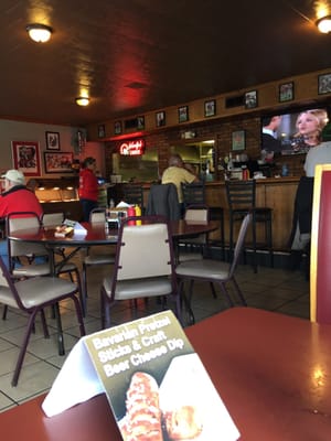 Al’s Woody’s Diner by null