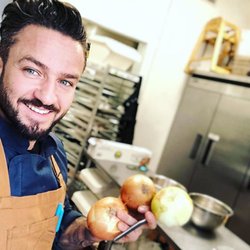 Anthony Bar Cooking - Chef Anthony Bar