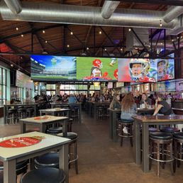 Lots of screens and seating