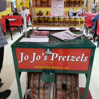 JoJo's Pretzels - the inside of the store - Pretzels Near Me - Shipshewana, Indiana