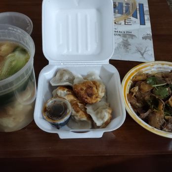 ShangWei Szechuan - Tomato pan fried egg soup, pan fried dumplings, and beef triple tongue in chili oil - Szechuan Near Me - Bethlehem, Pennsylvania