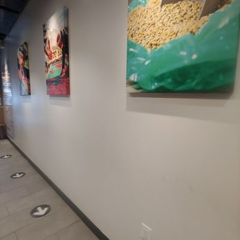 Qamaria Yemeni Coffee - Hallway to counter from seating area - Coffee & Tea Near Me - Vienna, Virginia Qamaria Yemeni Coffee - Hallway to counter from seating area - Coffee & Tea Near Me - Vienna, Virginia