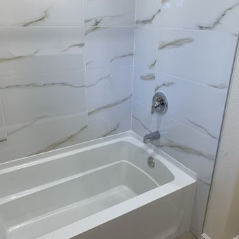 Longevity Construction - Tub Shower Tile Surround - General Contractors Near Me