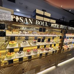 Artisan Boulanger - Cakes
