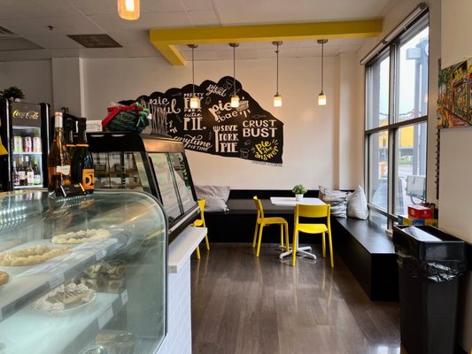 Laurie’s Pie Bar by null