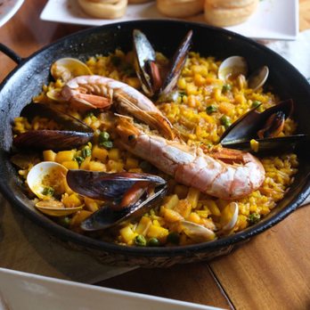 Mimi Tapas Restaurant - Food Court Near Me - Barcelona, B
