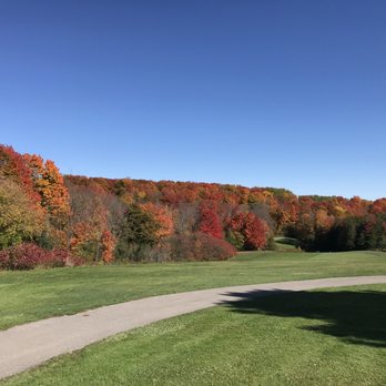 Cherry Downs Golf Club - 3rd Hole - Golf Near Me - Pickering, Ontario Cherry Downs Golf Club - 3rd Hole - Golf Near Me - Pickering, Ontario