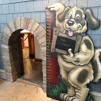 Rocky Point Ice Cream - Kids entrance~ - Ice Cream & Frozen Yogurt Near Me - Port Moody, British Columbia