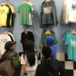Kulture Chicago - We specialize in customer service.