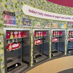Menchie's Frozen Yogurt - Frozen yogurt flavors