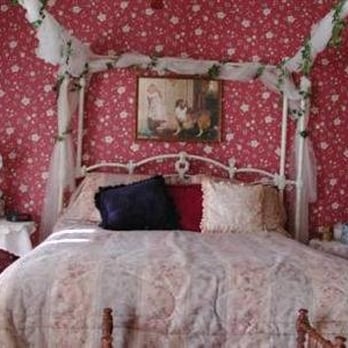 Rocking Horse Inn - Hotels Near Me - Ravenna, Ohio Rocking Horse Inn - Hotels Near Me - Ravenna, Ohio