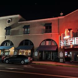 Lush Fine Wines & Specialty - Lush wines next to Hanford theatre.