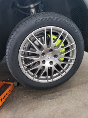 Best Tire Shop In Arlington - We live and die by tires. We are the only TRUE tire shop in Arlington. We are able to sell our tires at a discount because we do not do brakes, oil changes etc., Just Tires! We will match or beat all competitors pricing! Don't believe me? Call around, get quotes, then call us. WE WILL BEAT OR MATCH THE PRICE!