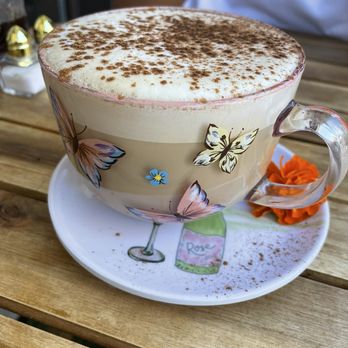 El Encanto - Lavender Latte - Breakfast & Brunch Near Me - San Diego, California El Encanto - Lavender Latte - Breakfast & Brunch Near Me - San Diego, California