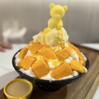 Honey Lush - Ice Cream & Frozen Yogurt Near Me - Las Vegas, Nevada Honey Lush - Ice Cream & Frozen Yogurt Near Me - Las Vegas, Nevada
