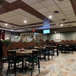 New Peking Restaurant - Restaurant is clean